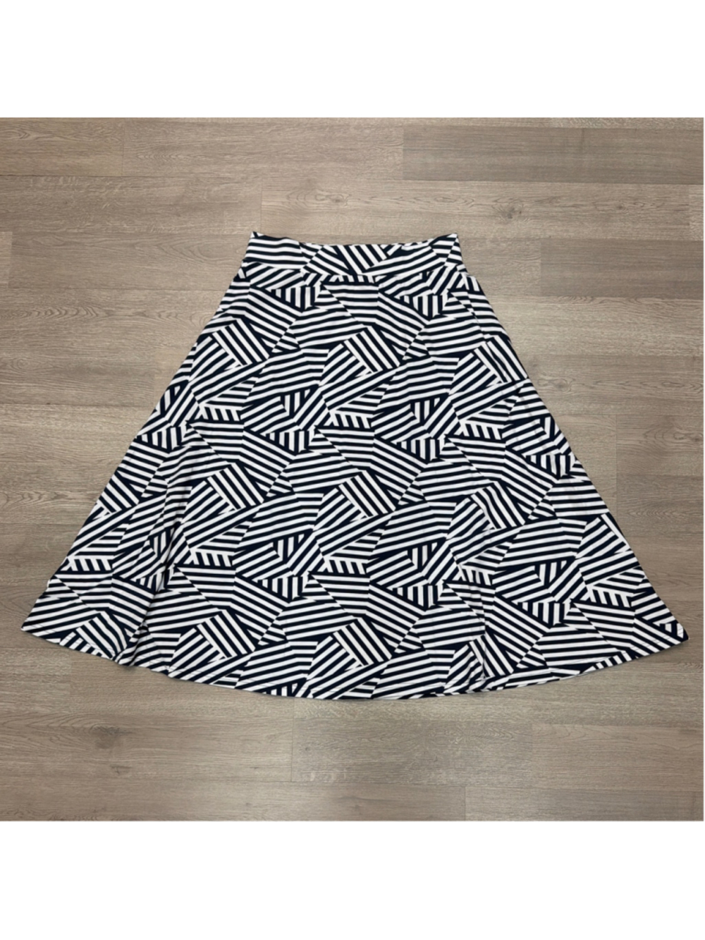 PACT Blue White Design Pull On MIDI A Line Flared Skirt Sz Medium!